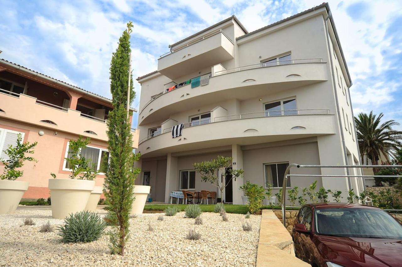 Apartment Avada ノヴァリャ エクステリア 写真
