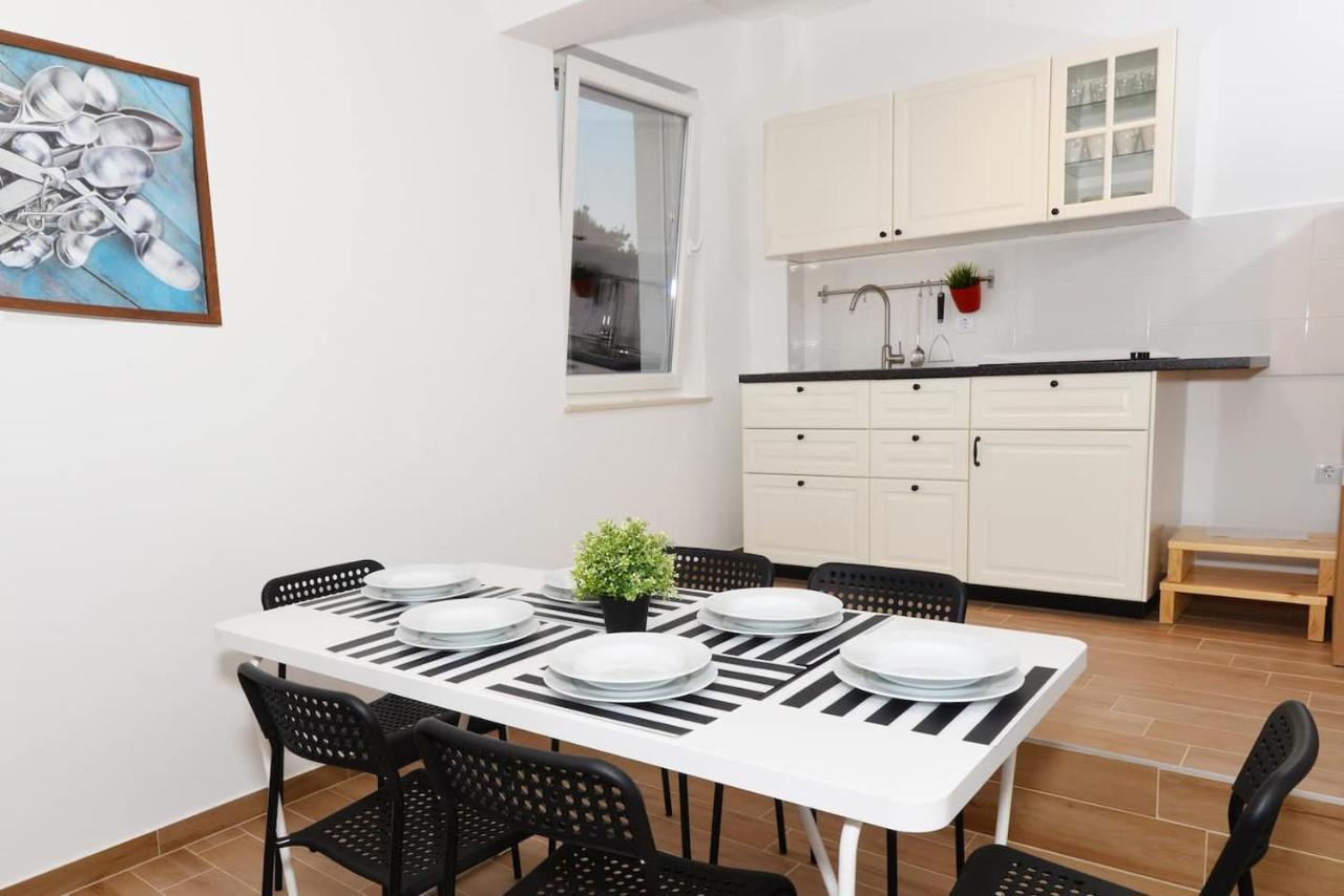 Apartment Avada ノヴァリャ エクステリア 写真