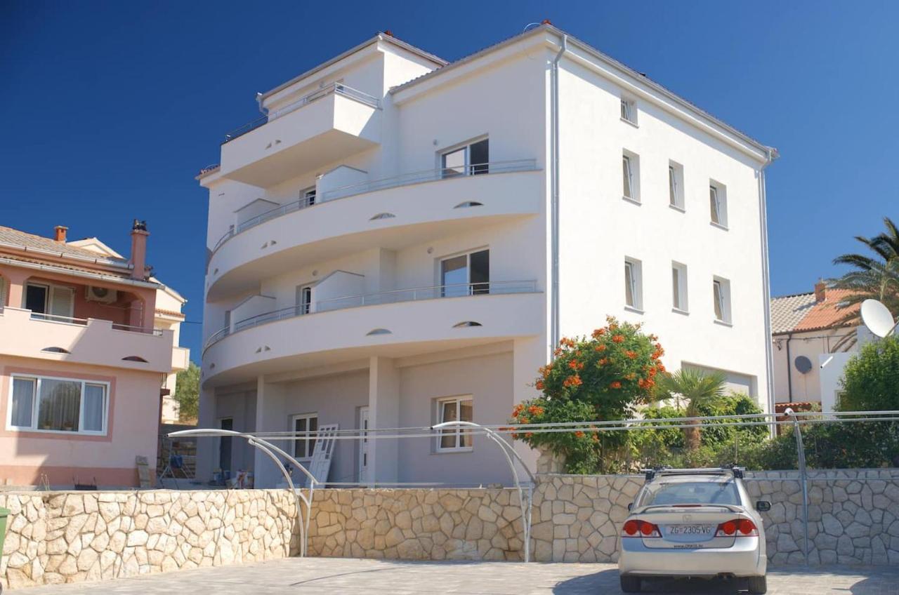 Apartment Avada ノヴァリャ エクステリア 写真