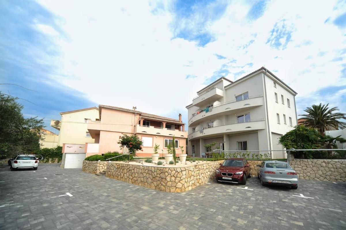 Apartment Avada ノヴァリャ エクステリア 写真