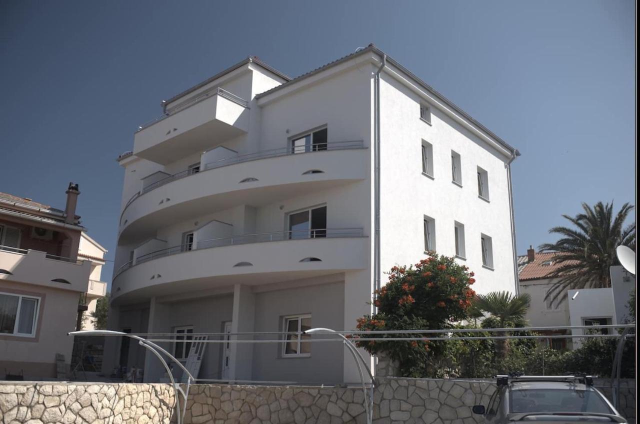 Apartment Avada ノヴァリャ エクステリア 写真